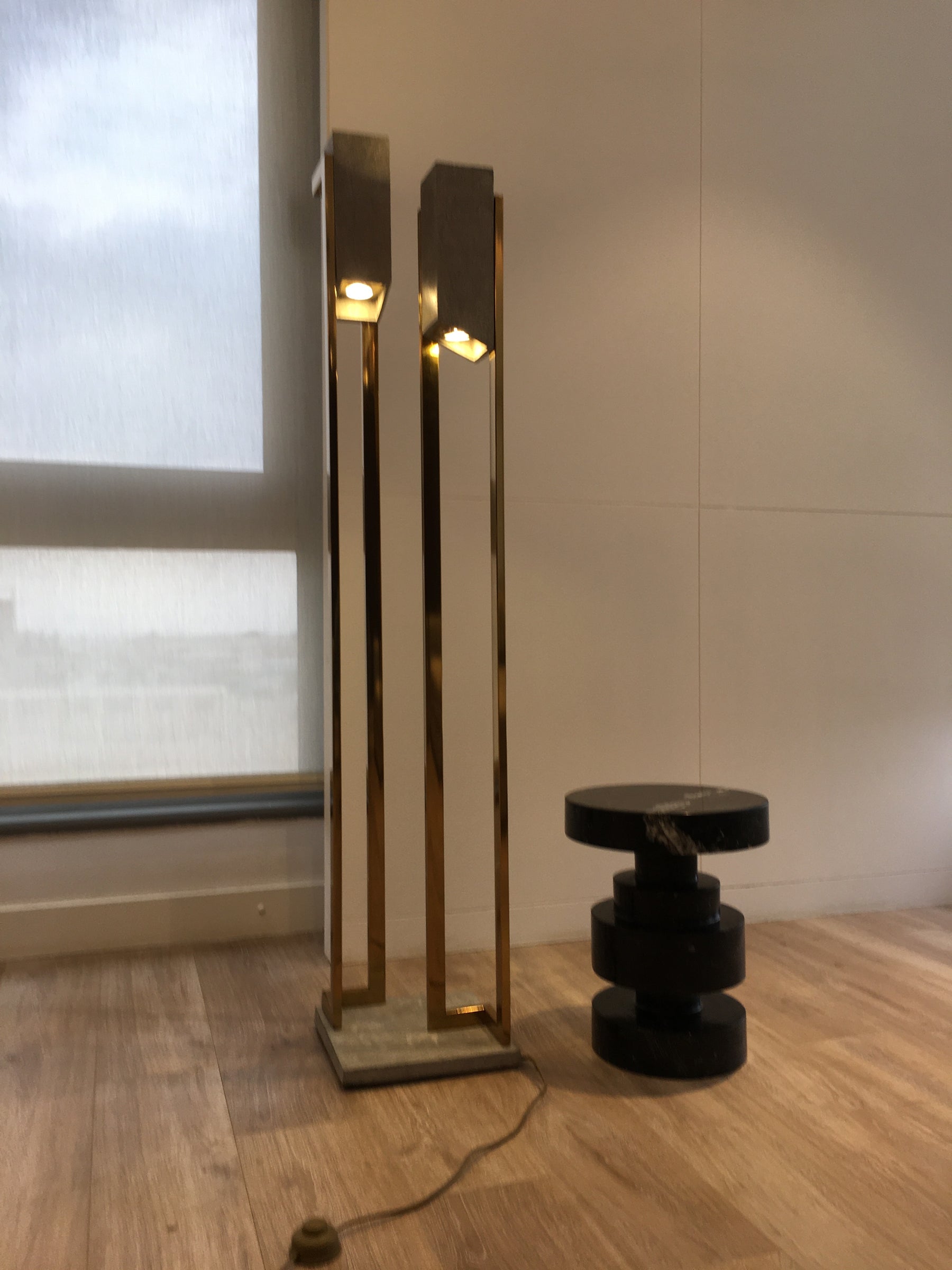 Chamfered Floor lamp